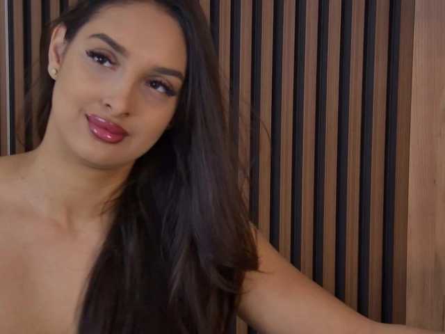 Sex chat gratuit in direct cu Kimberlymav pe BongaCams