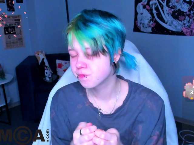 CarolineRichter's BongaCams show and profile