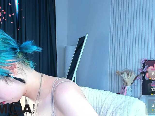 CarolineRichter's BongaCams show and profile