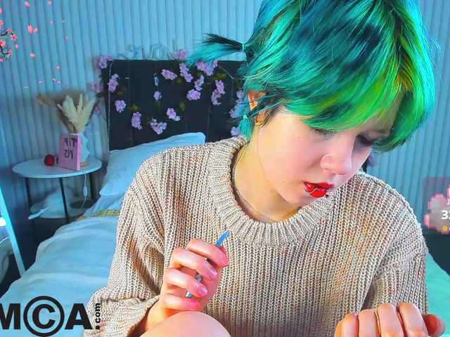 CarolineRichter's BongaCams show and profile