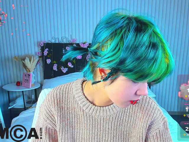 CarolineRichter's BongaCams show and profile