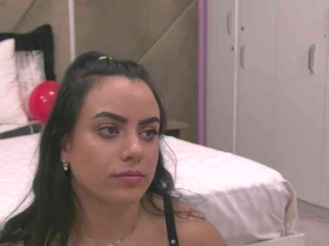 ElizaIbarra webcam