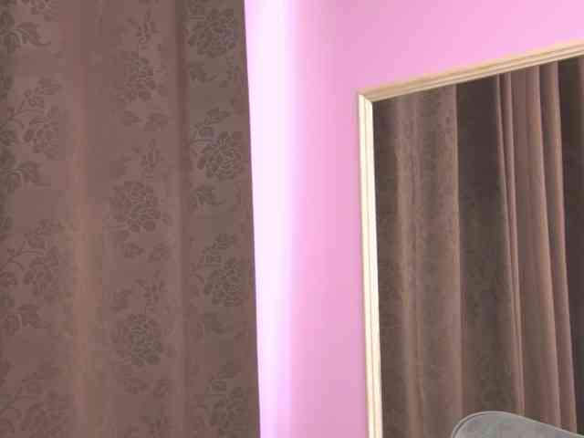 ElizaIbarra webcam