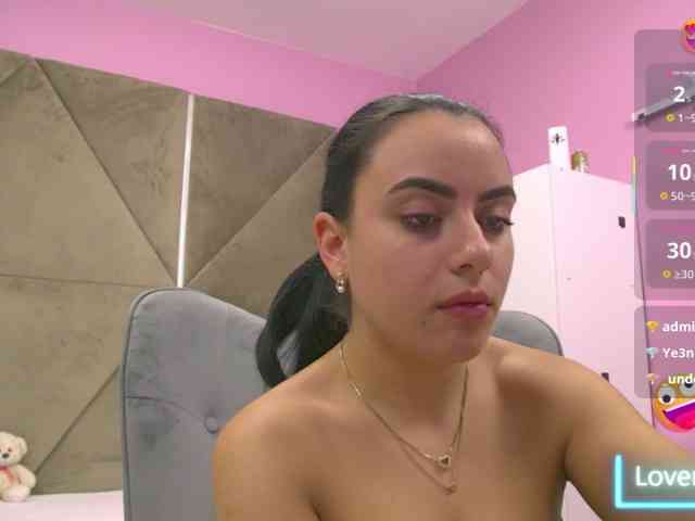 ElizaIbarra webcam