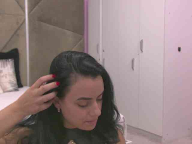 ElizaIbarra webcam
