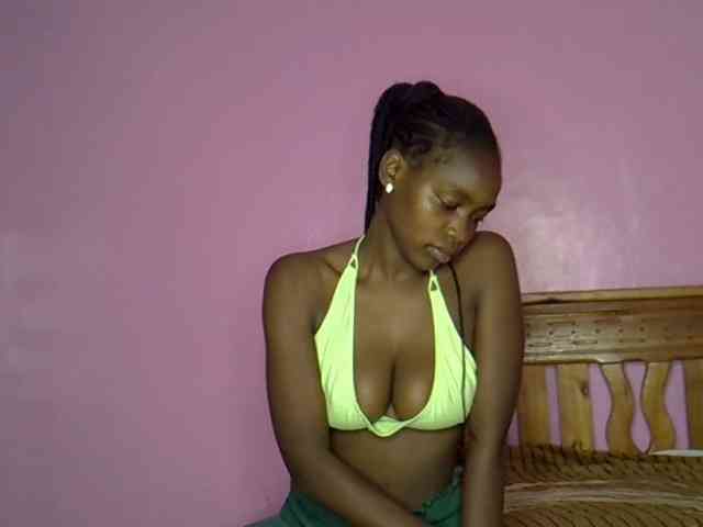 C-trisha webcam