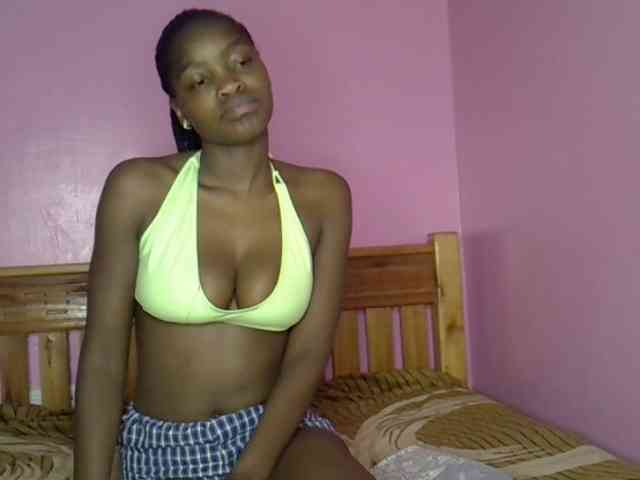 C-trisha webcam