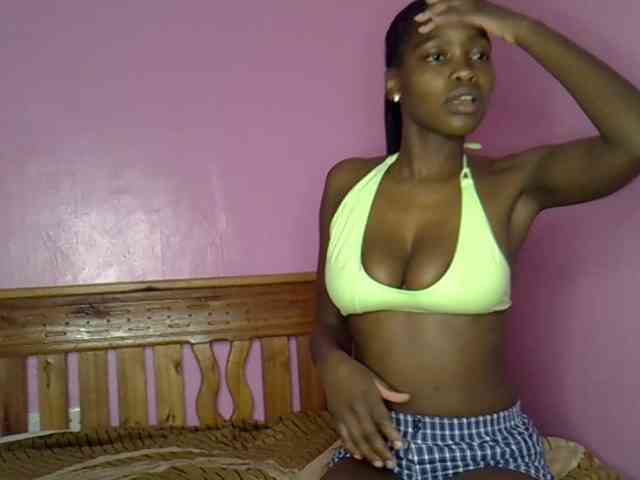 C-trisha webcam