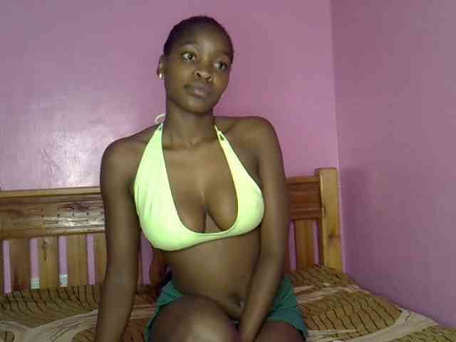 C-trisha webcam