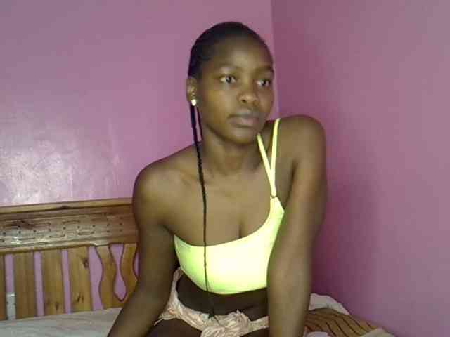 C-trisha webcam