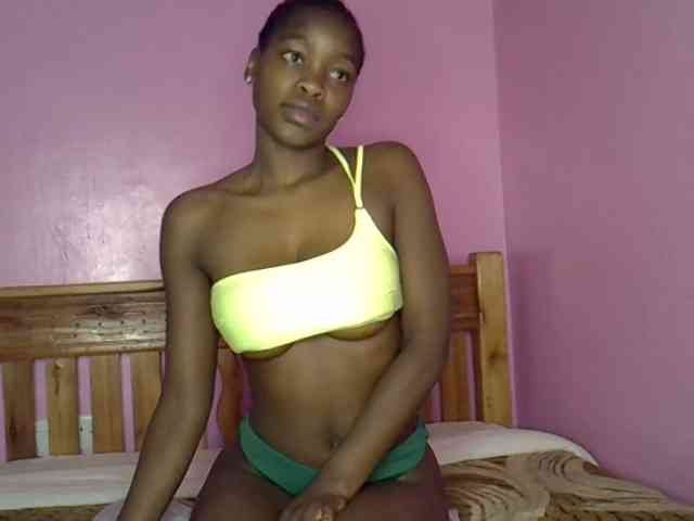 C-trisha webcam