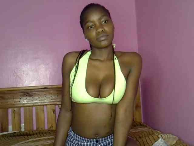 C-trisha webcam