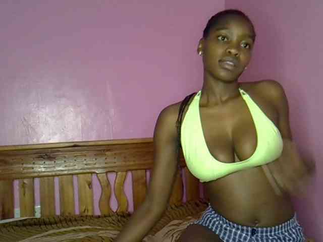 C-trisha webcam