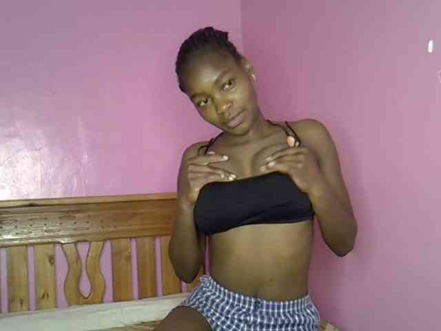 C-trisha webcam