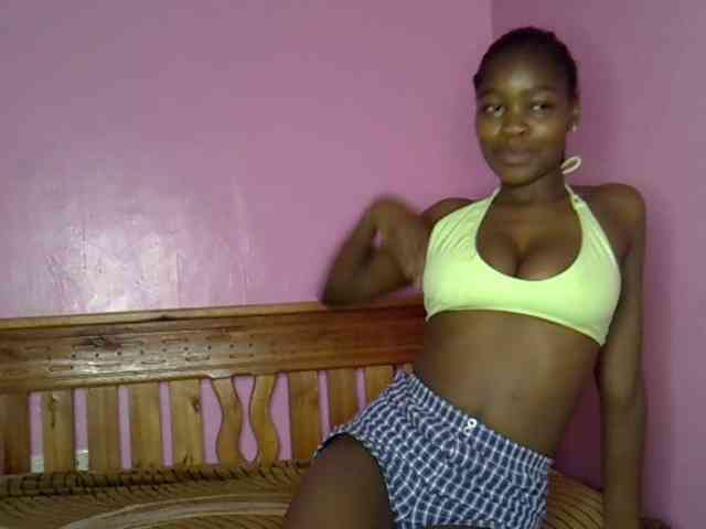 C-trisha webcam
