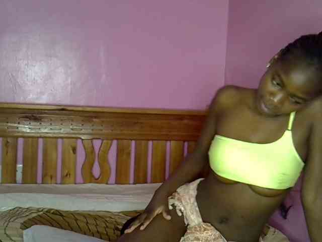 C-trisha webcam