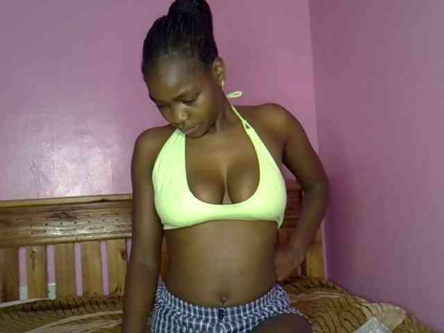 C-trisha webcam