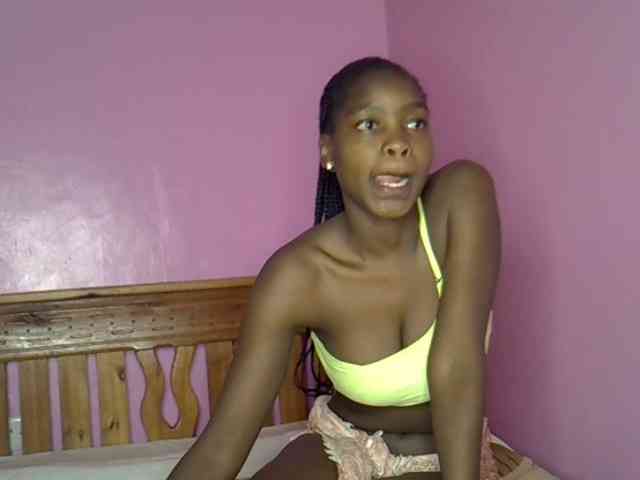 C-trisha webcam