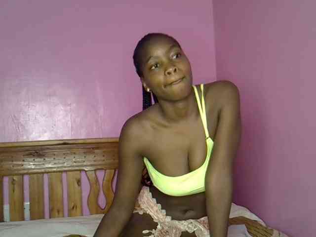 C-trisha webcam