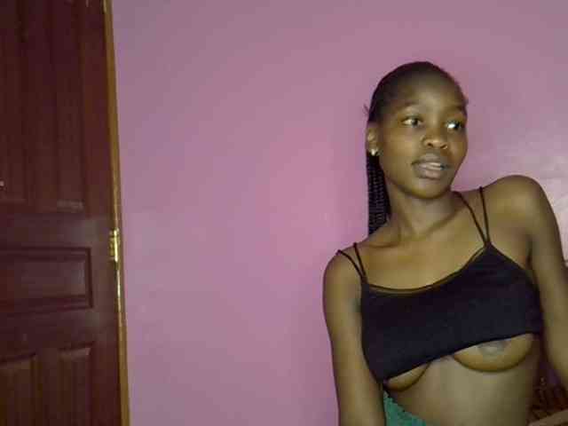 C-trisha webcam