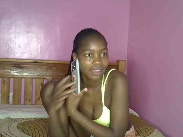 C-trisha webcam