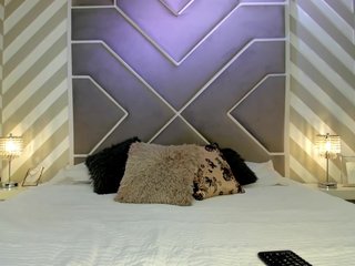 OrianaSimons Porn Show