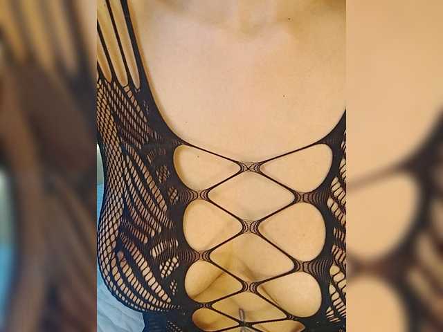 OrianaSimons's BongaCams show and profile