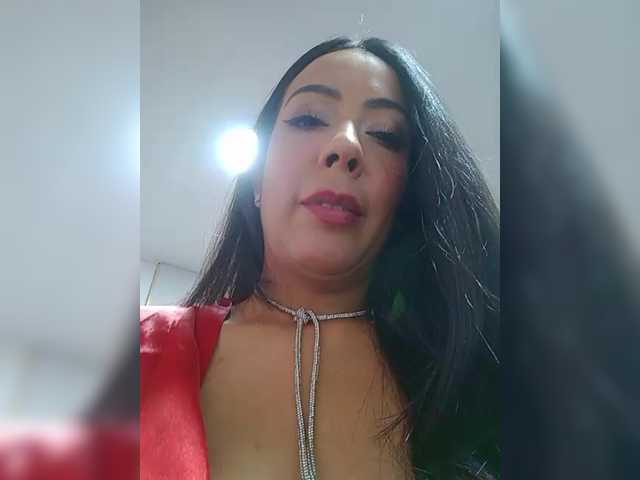 OrianaSimons's BongaCams show and profile