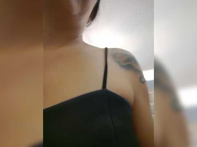 OrianaSimons's BongaCams show and profile