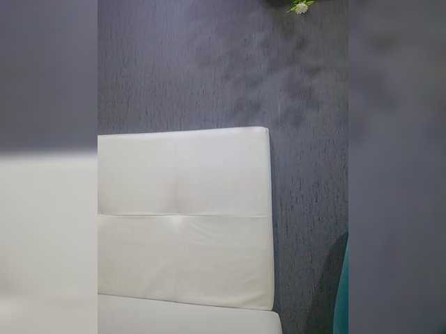 OrianaSimons's BongaCams show and profile