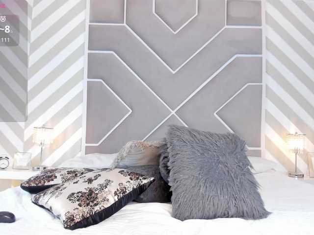 OrianaSimons's BongaCams show and profile