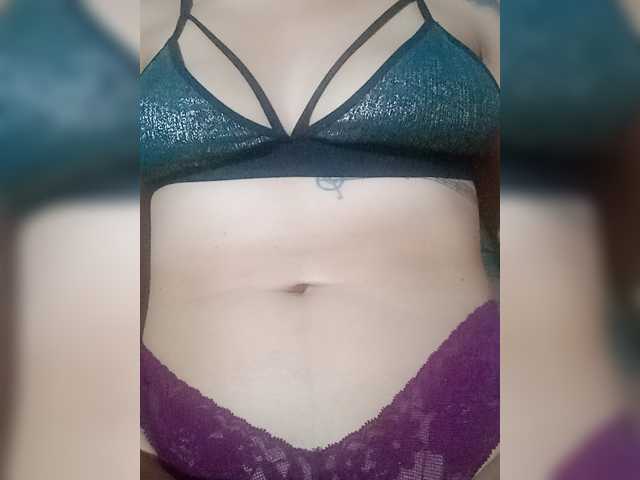 OrianaSimons's BongaCams show and profile