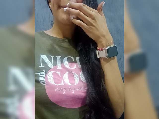 OrianaSimons's BongaCams show and profile