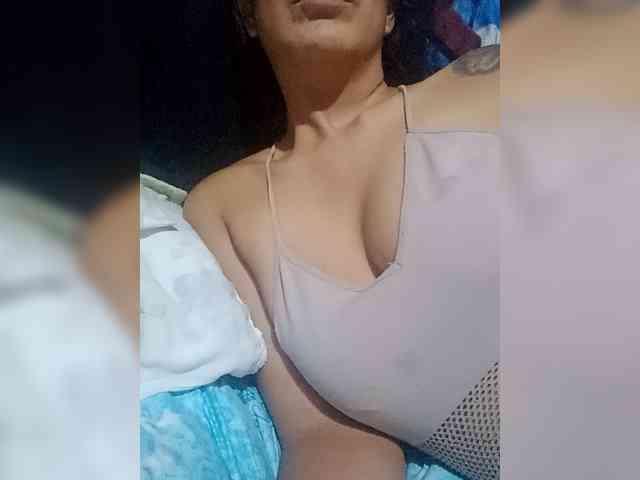 OrianaSimons OrianaSimons