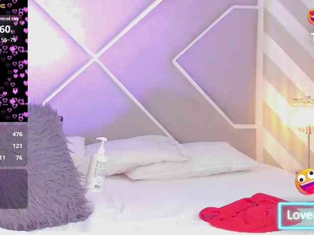 OrianaSimons OrianaSimons