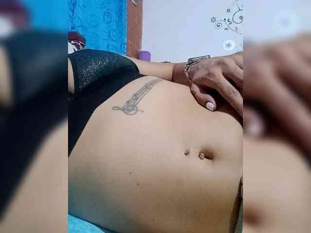 OrianaSimons OrianaSimons