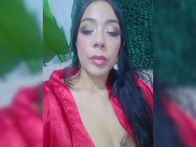 OrianaSimons OrianaSimons