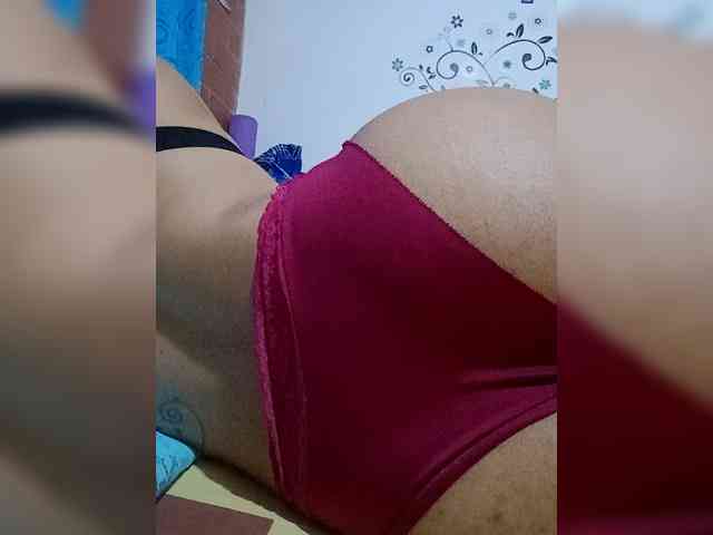 OrianaSimons OrianaSimons