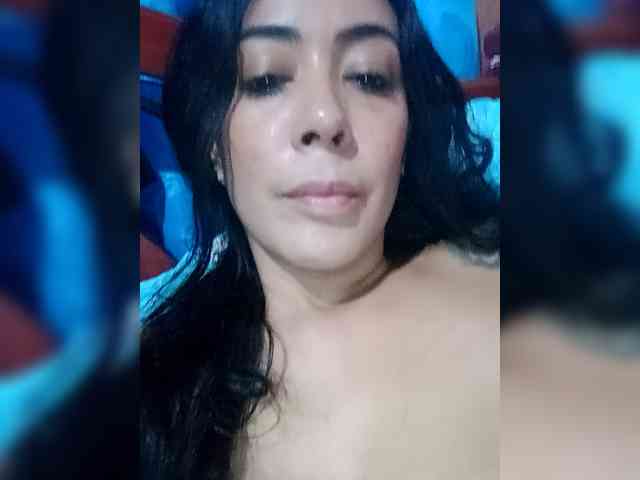 OrianaSimons OrianaSimons