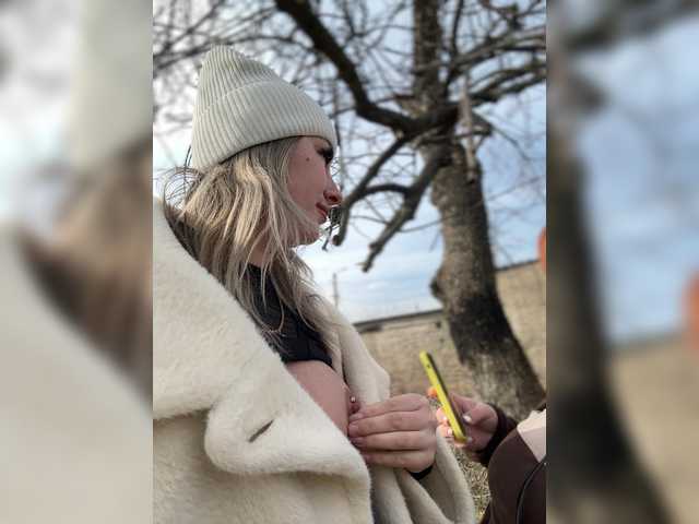 DavidAndBecky's BongaCams show and profile