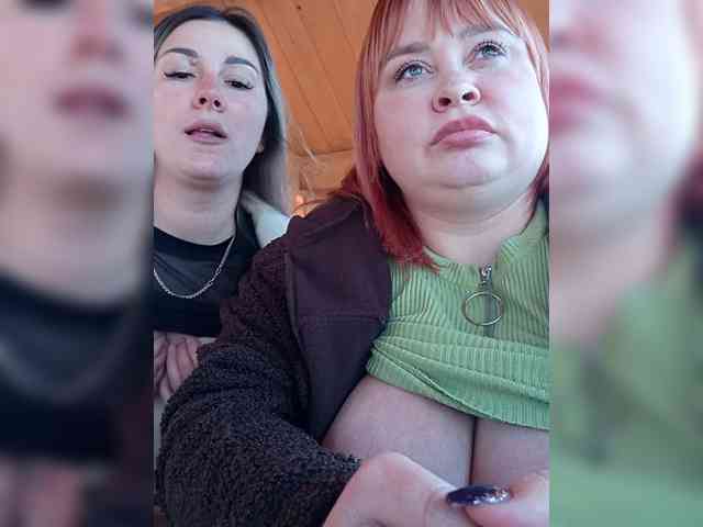 DavidAndBecky Live Webcam on {site_name}