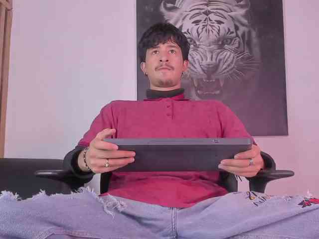 DimitriDeluxe