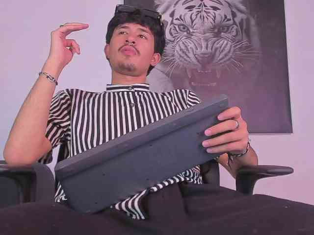 DimitriDeluxe