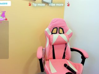 YudiBennet Porn Show