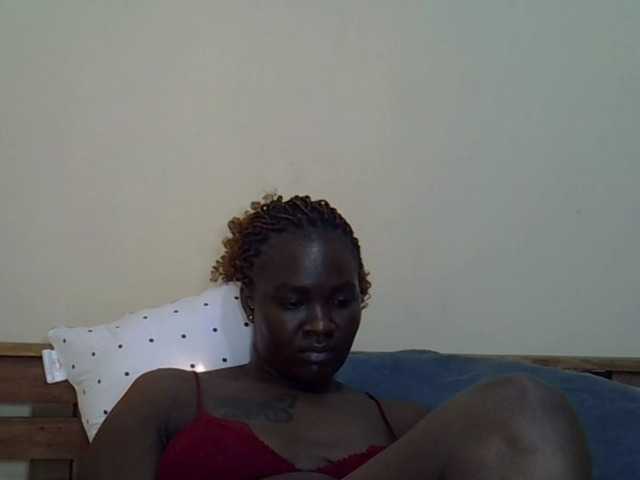 Prettyliz30's BongaCams show and profile