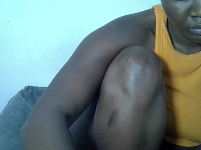 Prettyliz30's BongaCams show and profile