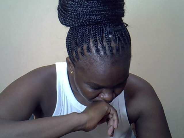 Prettyliz30's BongaCams show and profile