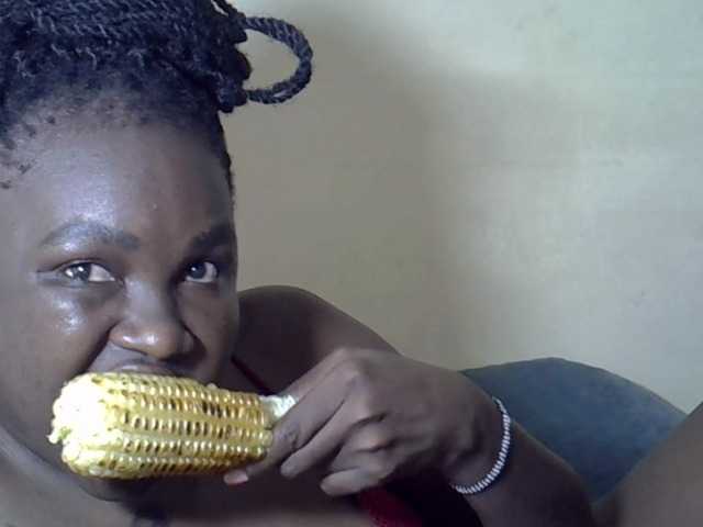 Prettyliz30's BongaCams show and profile