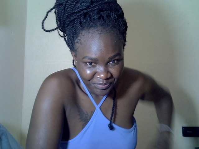 Prettyliz30's BongaCams show and profile