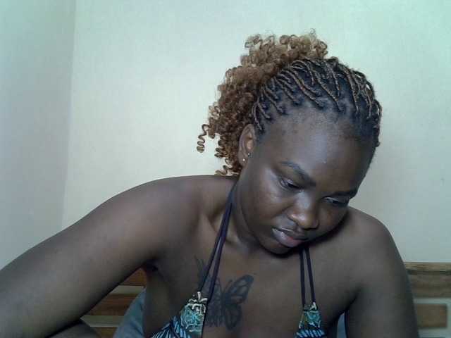 Prettyliz30 live cam profile